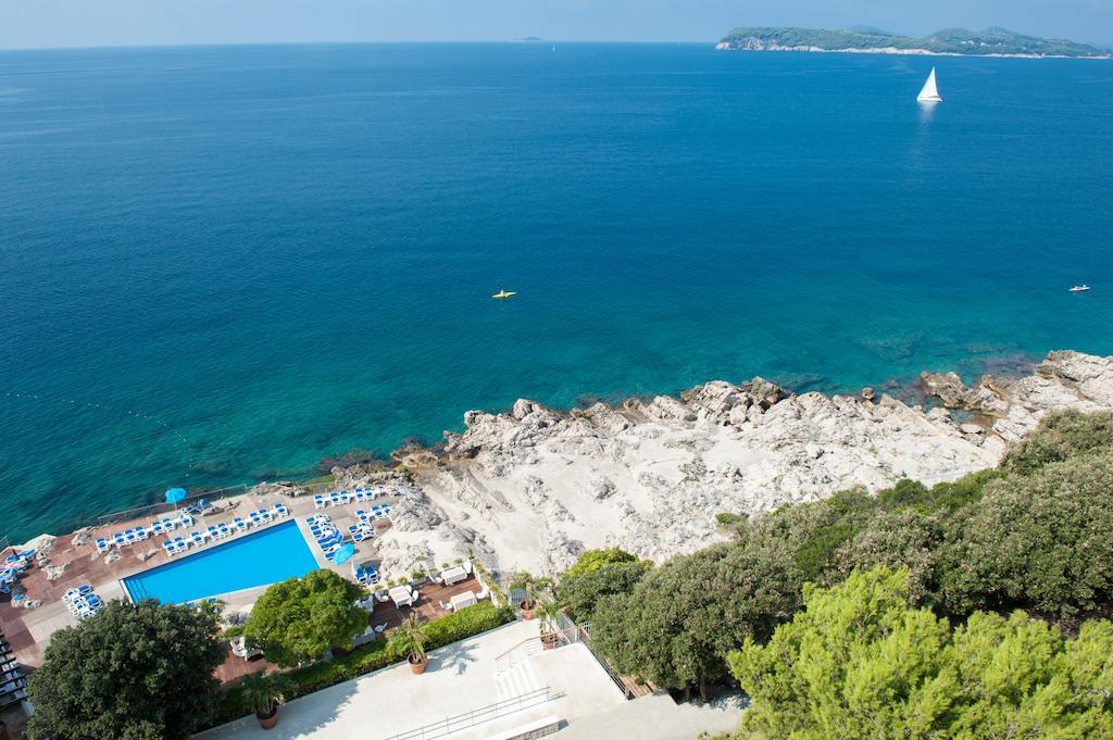 Royal Neptun Hotel Dubrovnik Extérieur photo